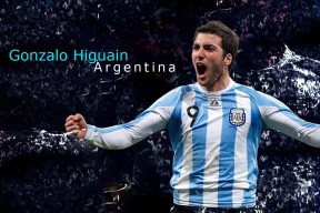 “马科斯·梅特罗的全能表现，成就阿根廷美洲狮队的全球竞技力”