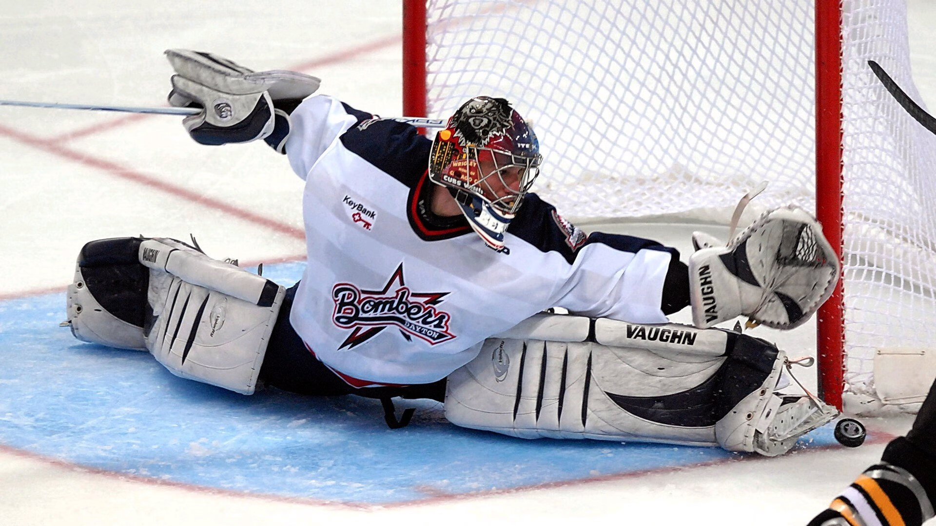 欧洲杯变阵疯狂：策略精彩引爆战场！，欧洲杯迎来结局